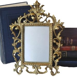 Vintage Gold Ornate Filigree Picture Frame